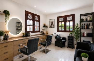 Vente Local commercial 230m&sup2; 9 pièces Les Abymes