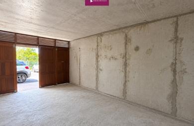 À louer - Box 16m2 - Résidence sécurisée, Bas du fort - Le Gosier