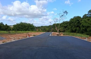 - BAIE-MAHAULT   lotissement résidentiel de 12 parcelles, « Les Jardins de Tivoli »,