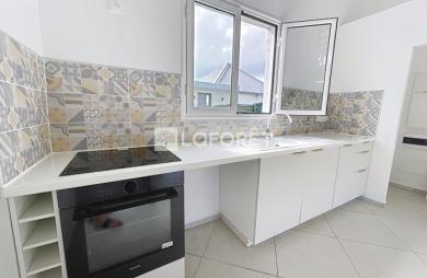 Location Appartement 88m² 4 pièces Baie Mahault