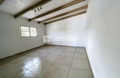 Location Appartement 88m² 4 pièces Baie Mahault