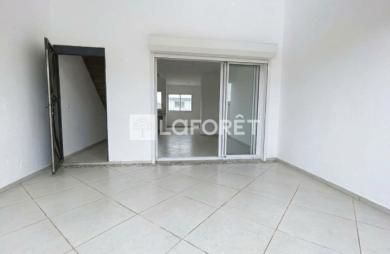 Location Appartement 88m² 4 pièces Baie Mahault