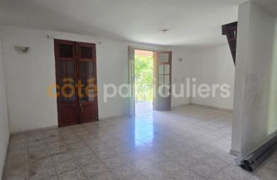 Vente Maison 112m² 4 pièces Les Abymes