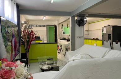 BASSE-TERRE - Maison familiale T 5 avec studio indépendant