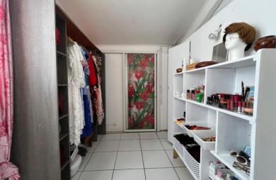 BASSE-TERRE - Maison familiale T 5 avec studio indépendant