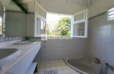 Vente Maison 136m² 4 pièces Goyave