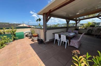 Location Appartement 109.44m&sup2; 4 pièces Pointe-à-Pitre