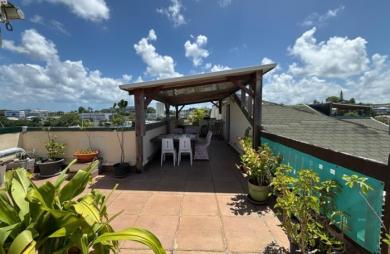 Location Appartement 109.44m&sup2; 4 pièces Pointe-à-Pitre