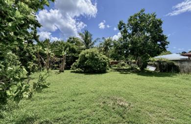 À VENDRE - Maison avec potentiel constructible sur un terrain de 1280 m2 à PETIT-BOURG