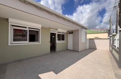 Maison rénovée sur la commune du Moule ! LONGFORT IMMOBILIER