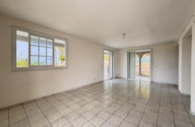 Haut de villa situé à Dunoyer - Gosier