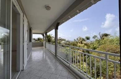 Haut de villa situé à Dunoyer - Gosier