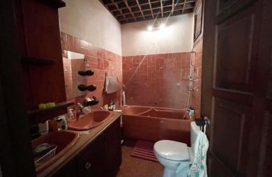 GOURBEYRE, villa T5 avec terrasse , double garage sur un grand terrain