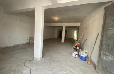 SAINT-FRANCOIS - Local commercial en centre ville