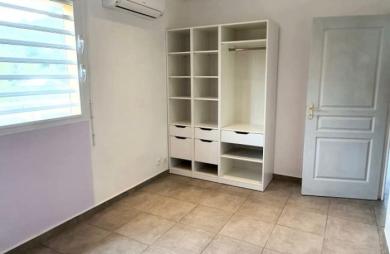 Maison F4 plain pied à BESSON