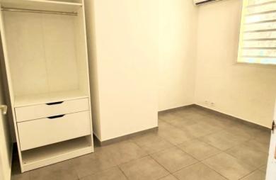 Maison F4 plain pied à BESSON