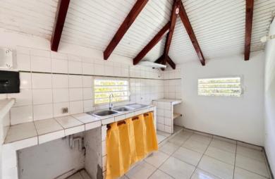 Appartement quatre pièces à Port-Louis LONGFORT Immobilier