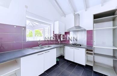 Location Maison 74m² 4 pièces Les Abymes