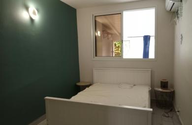 MAISON T3 (87m2) - JUMELLÉE et MEUBLÉE - Belcourt 97122 BAIE-MAHAULT