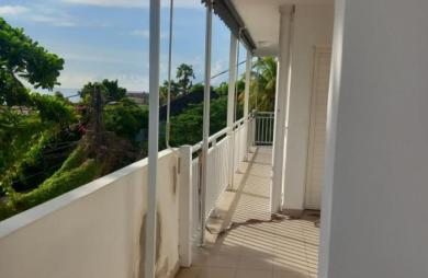 Location Appartement 179m&sup2; 5 pièces Basse-Terre