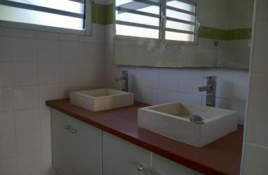 Location Appartement 179m&sup2; 5 pièces Basse-Terre