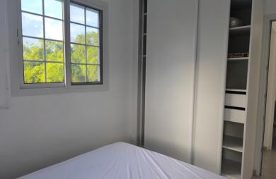 LOCATION T2 meublé avec jardin EAU - EDF - Jardin inclus dans le loyer - 1150€