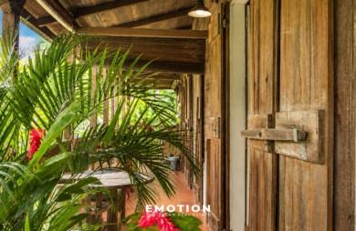 Ensemble touristique composé de gîtes et d’une habitation du XVIII ème siècle