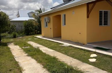 VILLA T3 (59m2) - Meublée - Lotissement de Marly 97180 SAINTE-ANNE