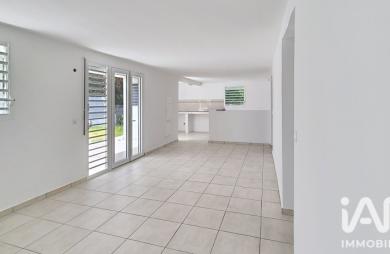 Vente Divers 110m&sup2; 5 pièces Saint François