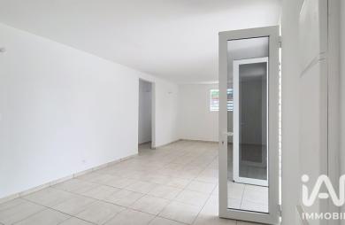Vente Divers 110m&sup2; 5 pièces Saint François
