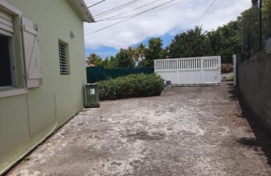 LOCATION maison F4 St-Claude