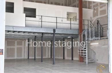 Location Divers 274m&sup2; 1 pièce Baie Mahault