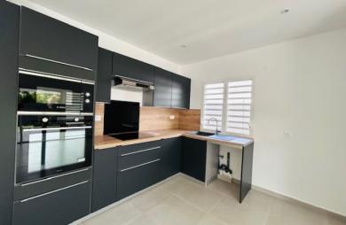 Location Maison 102.65m&sup2; 4 pièces Baie Mahault