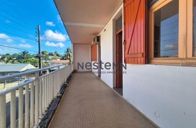 Vente Maison 200m² 4 pièces Les Abymes