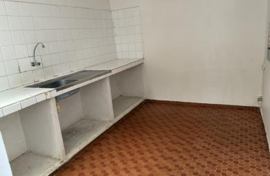 Vente Local commercial 74m&sup2; Les Abymes