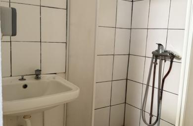 Vente Local commercial 74m&sup2; Les Abymes