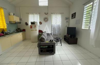 Vente Maison 73.5m² 4 pièces Saint François