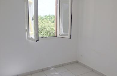 BAIE-MAHAULT Moudong Sud, T3 RDC