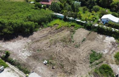BEAU TERRAIN PLAT  SECTEUR DUBEDOU
