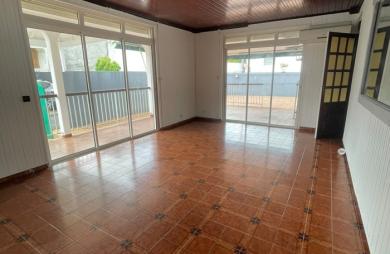 Vente Maison 152m&sup2; 5 pièces Lamentin