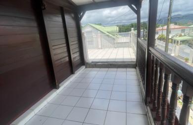 Vente Maison 152m&sup2; 5 pièces Lamentin