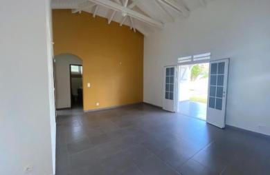 Location Maison 99m&sup2; 4 pièces Saint François