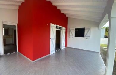 Location Maison 99m&sup2; 4 pièces Saint François