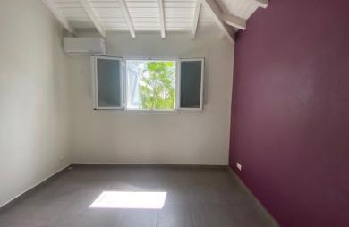 Location Maison 99m&sup2; 4 pièces Saint François