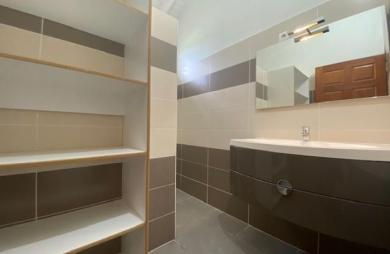Location Maison 99m&sup2; 4 pièces Saint François