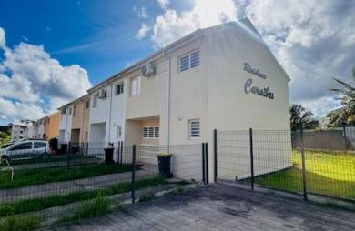 Location Maison 73.67m&sup2; 4 pièces Les Abymes