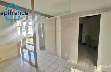 Vente Bureaux 60m&sup2; 3 pièces Baie Mahault