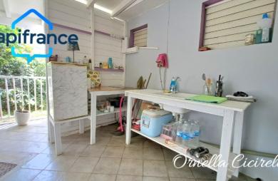 Vente Maison 222m&sup2; 6 pièces Sainte Rose