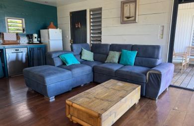 TROIS-RIVIÈRES   Maison 2 chambres avec piscine, vue sur les Saintes et Marie Galante