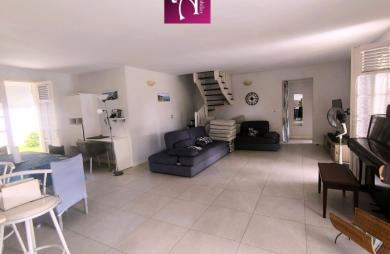 Maison meublée 5 pièces avec piscine Convenance